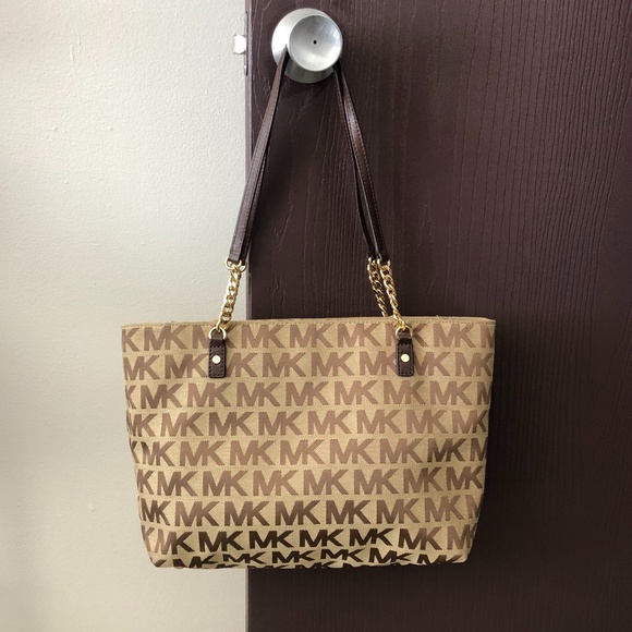 Michael Kors Purse - Picture 1 of 4